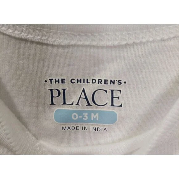 New White Baby Long Sleeve Onsie/Bodysuit  0-3 Months Christmas Elf - Picture 3 of 4